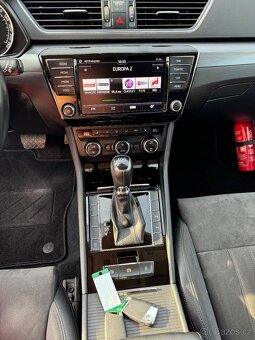 Škoda Superb Combi 3 2.0 TDI DSG - 16