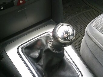 Peugeot 407, 1.6HDI - 16