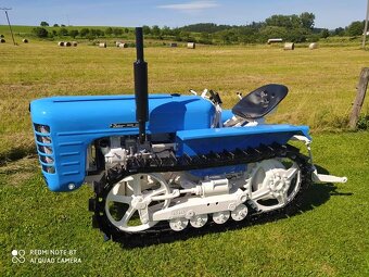 Zetor 25 T 1947 - orebná verze - 16