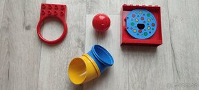 DUPLO vlak-sada nebo dílky,koleje,vagóny,loko manual i bat. - 16