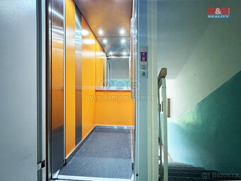 Prodej bytu 2+1, 62 m², Karlovy Vary, ul. Krušnohorská - 16