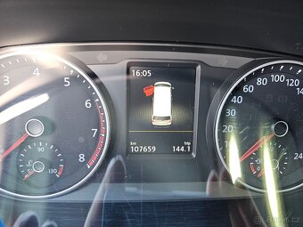 VW MULTIVAN LONG 8 DSG M2,0L BENZIN 150KW DPH - 16