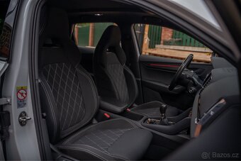 Škoda Karoq Sportline 1.5 TSI 110kw TAŽNÉ/VIRTUAL/PANORAMA - 16