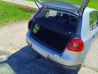 Volkswagen GOLF HATCHBACK - 2008 - 1.9TDI - KUP ČR - 16