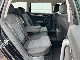 VW Passat B7 2.0TDI 103kw Manuál,Bi-Xen,Navi,Senzory,Alu R17 - 16