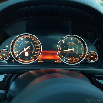 BMW 530xD LCI F11 - 16