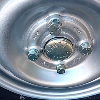 Přívěsný vozík -nástavba +uzamykatelné víko 2,06mx1,11mx1,0m - 16