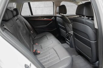 BMW 520d xD LUXURY TAŽNÉ DPH ČR 1M - 16