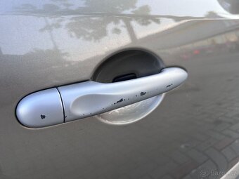 Renault Fluence 1.6 81kW 2011 Limited - 16