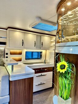 HOBBY 560 CFE EXCELENT, 2020, Mover, markýza, TOP - 16