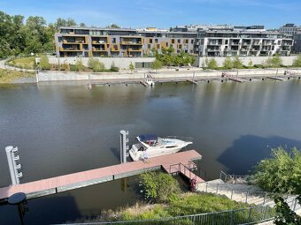 Pronájem bytu 3+kk 96 m² Menclova, Praha - Libeň - 16