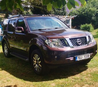 Nissan pathfinder 3.0 - 16