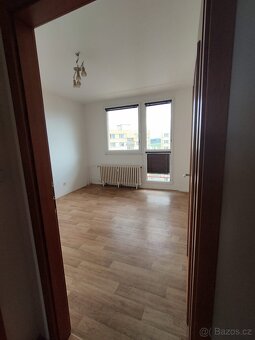 prostorný byt 4+1 o celkové užitné ploše 99 m² - 16