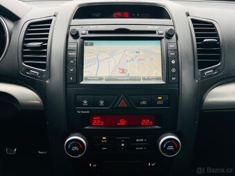 Kia Sorento 2.2D 4x4 MANUÁL VÝHŘEV 1.MAJITEL BEZ KOROZE - 16