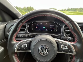 Prodám VW T-Roc 1,5 tsi 110 kW SPORTLAIN - 16