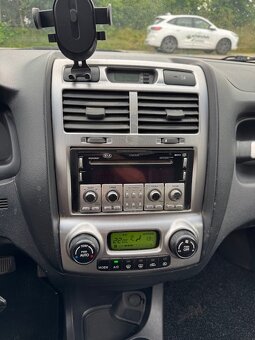 Kia Sportage V6 4WD Automatik - 16