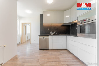 Prodej bytu 3+kk, 68 m², Klecany, ul. V Honech - 16
