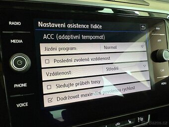 Volkswagen Arteon 2019 212tis.km 2.0TDi 110kW DSG LED - 16