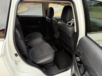 MITSUBISHI OUTLANDER 2.4 PHEV 165kW 4x4-2020-76.749KM- - 16