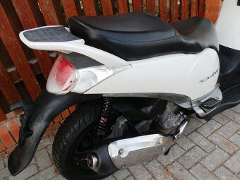 Aprilia Scarabeo 300 Light (Sport) - 16