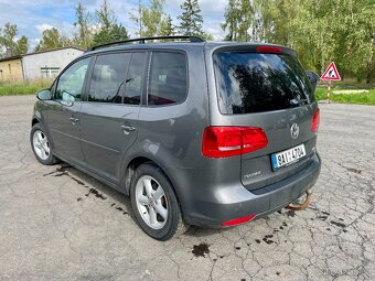 Volkswagen Touran 1.4 TSI, r. 2011, 103 kW – výborný stav - 16