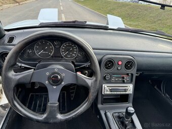 Mazda MX-5 NA Miata 1,6 85kW rok 1992 - 16