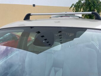 Renault Grand Scenic 1.5 dCi 78kW, 7 míst – pojízdný - 16