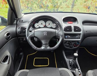 Peugeot 206 1.4 55KW/75 koní R.V.01/2006 - 16