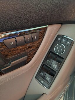 Mercedes-Benz C200 kompressor (W204, 135 kW), stříbrný - 16