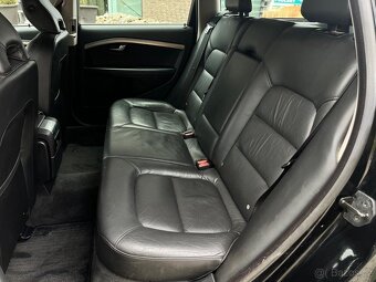 Volvo V70 2.4 D5 5VÁLEC AUTOMAT SENZORY TAŽNÉ SERVISKA - 16
