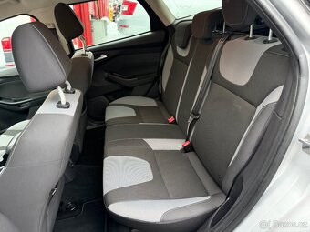 Ford Focus 1.6 TDCi Trend • 10/2012 • 85kw • 1. majitel v ČR - 16