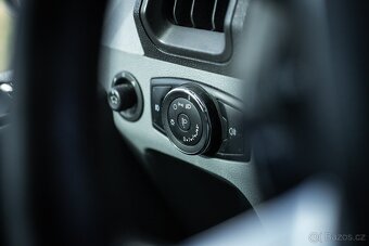 Ford Transit 2.2 92kW 9 miestne, možný odpočet DPH - 16