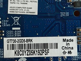 Grafické karty PCI-E plně funkční - 16