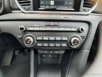 Kia Sportage 1,6 GDi, koupeno ČR,  1. majitel, 75.600 km - 16
