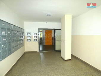 Prodej bytu 1+kk, 31 m², Ostrava, ul. Petruškova - 16