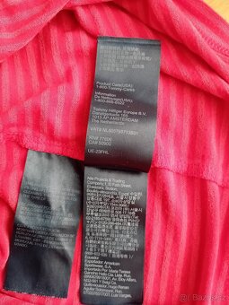 Tommy Jeans dámské tričko vel. M - 16