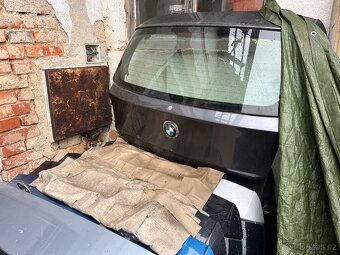 Náhradní díly BMW a jiné likvidace dílny - 16