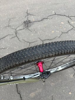 Dirt Ravo Arsenal 2007 - 16