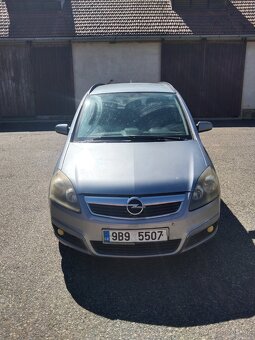 Opel Zafira 2006 - 16