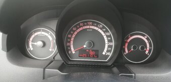 Kia Ceed kombi 1.6 CRDi , r. 2010 facelift, servis, STK, atd - 16