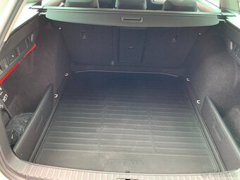 Škoda Octavia combi 2.0 TDI DSG Style r.v.2021 DPH - 16