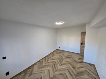 Byt 3+kk s balkónem, 66m2, po kompletní rekonstrukci - 16