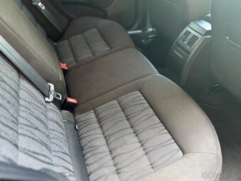 Škoda Octavia ||. 1.8 benzín 118 kW, Facelift, 159 tis. naje - 16