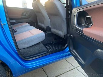 Škoda Roomster 1,2 51 kW benzín - 16