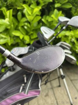 Prodám juniorský golfový set US Kids Golf, 54" - 16
