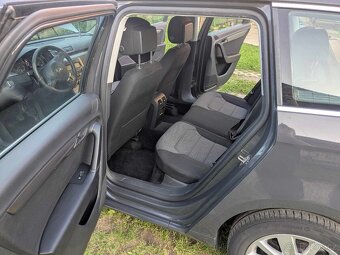 PASSAT B7 - 16