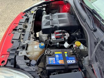 Fiat Grande Punto 1,4i 55kW 5dvř - 16