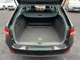 Škoda Superb 2.0 TDI 147KW STYLE DSG 1MAJITEL - 16