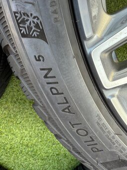 Mercedes E-CLASS AMG - 245/40 R19 ORIGINÁLNÍ ZIMNÍ SADA - 16