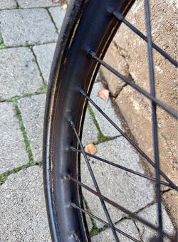 ČZ 125 T - přední a zadní kolo - 16